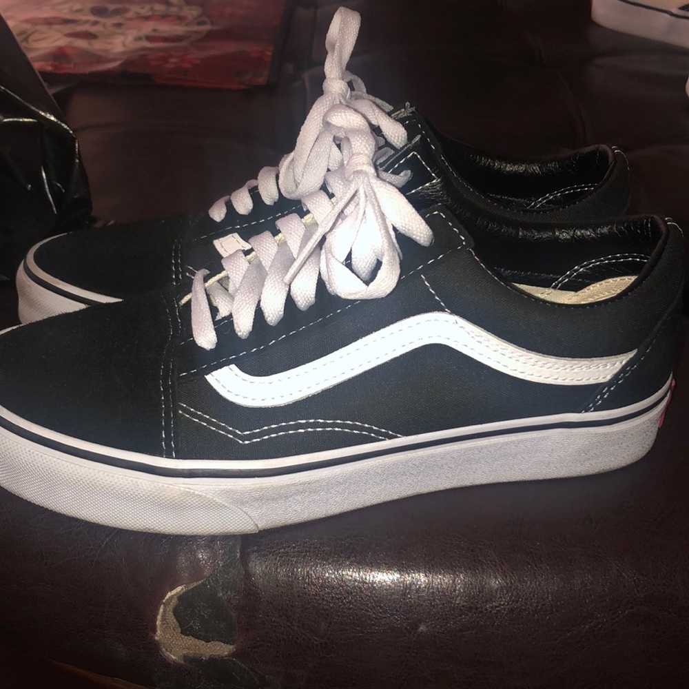 Black and white old school vans